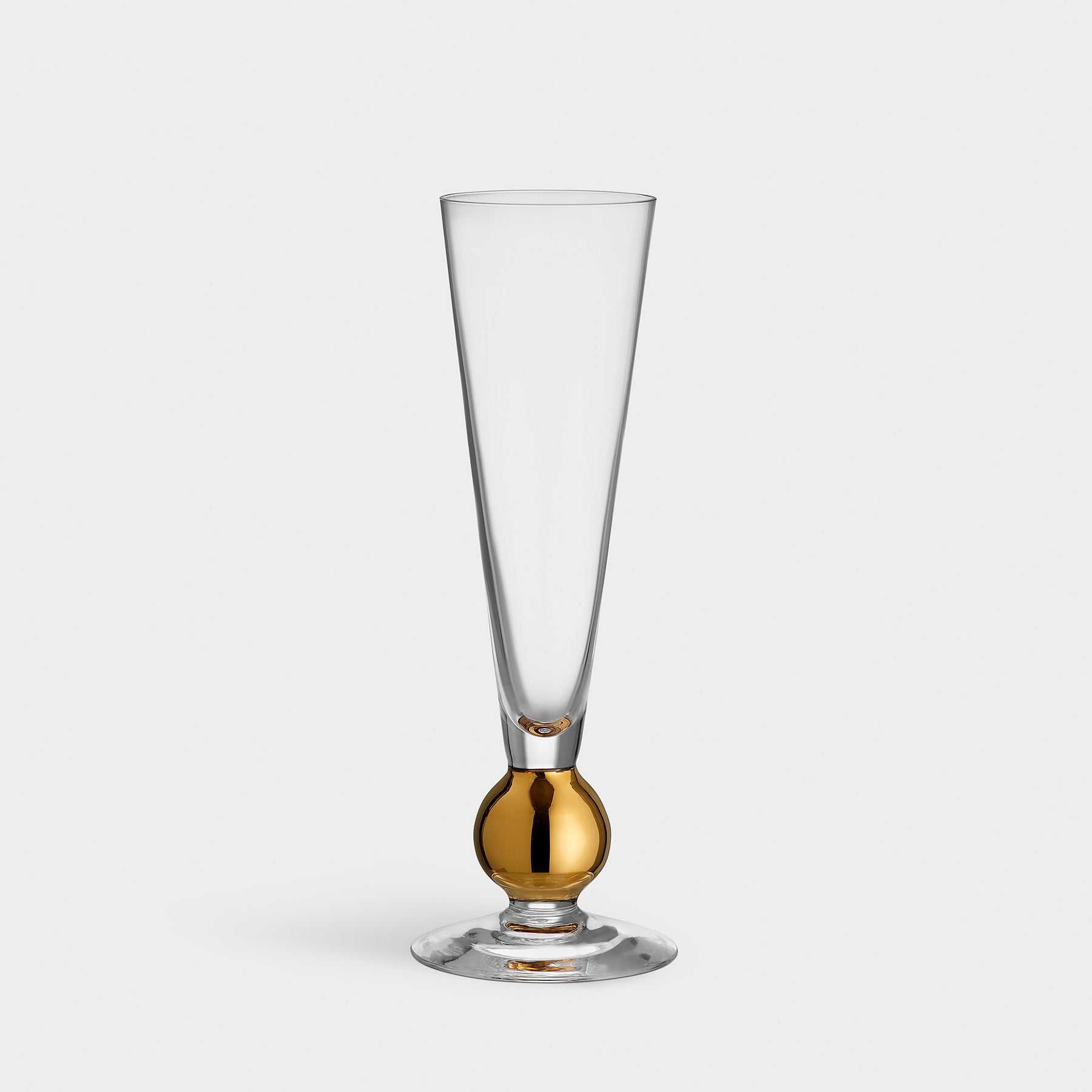 6267914_Nobel-Champagne_Orrefors_Gunnar-Cyren_PRO_01_1x1_2e00359b-f208-4a13-b7f5-99cf20c592aa.jpg